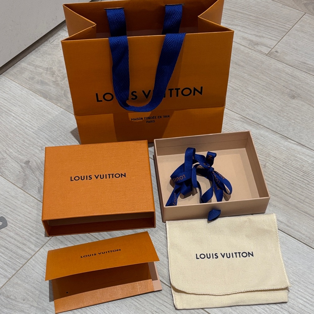 Louis Vuitton Orange and Blue Packaging Set